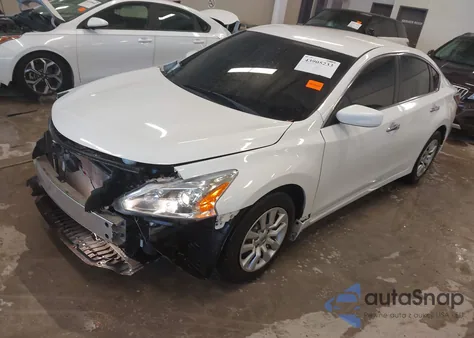 2015 Nissan Altima 2.5 S from USA, damaged, VIN 1N4AL3AP5FN913931